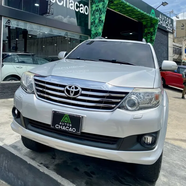 Toyota Fortuner Sr