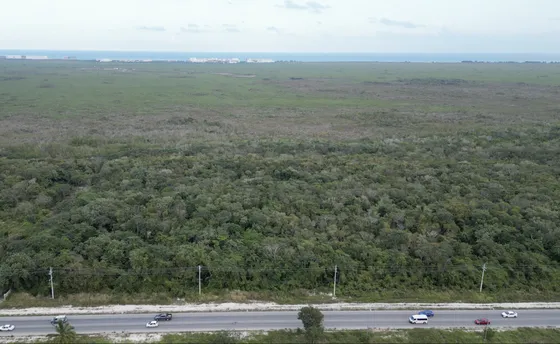 Terreno En Venta Con 200 M De Frente A 5 Km De Go Outlet Escriturado