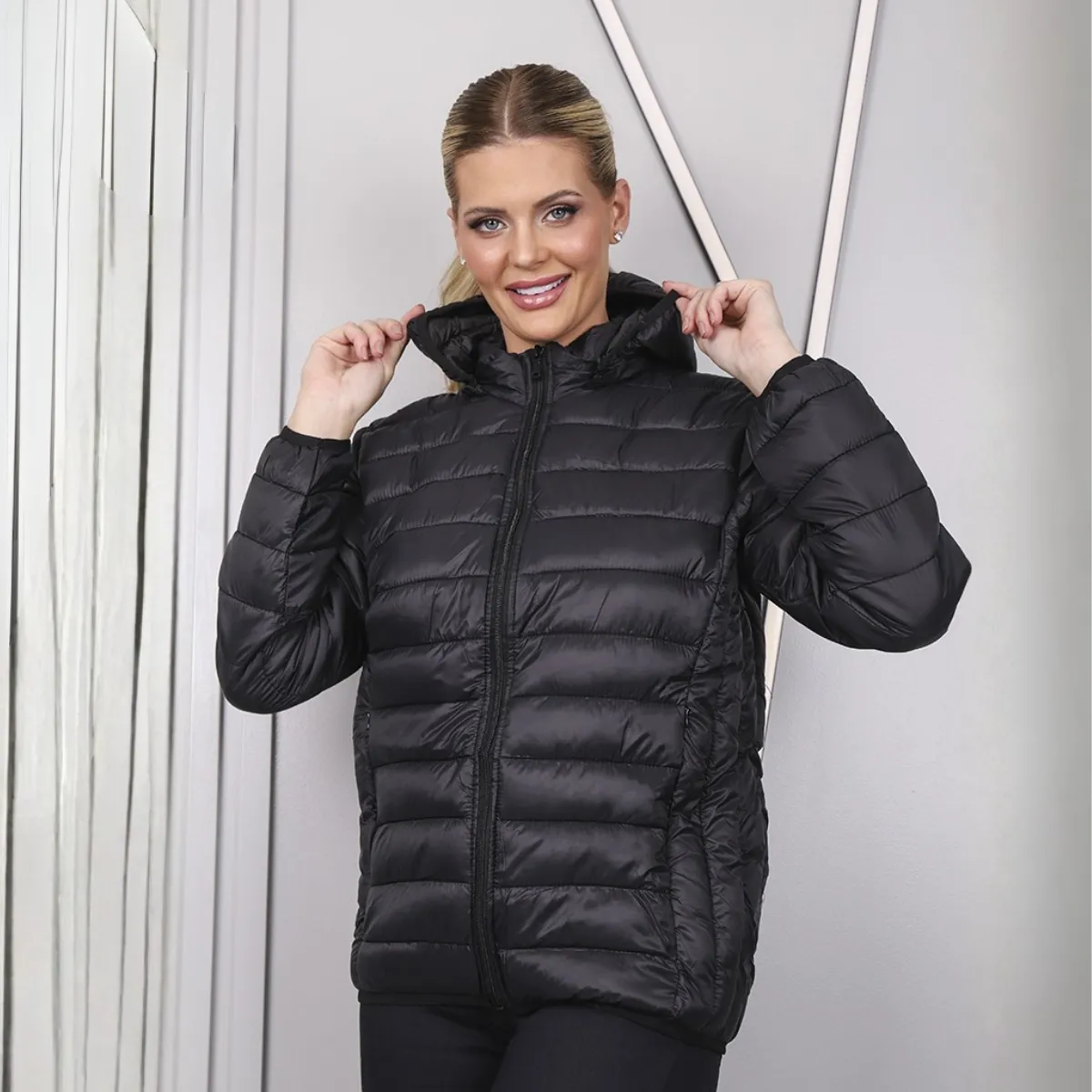 Jaqueta Feminina Bobojaco Puffer Impermeável Com Capuz Nylon