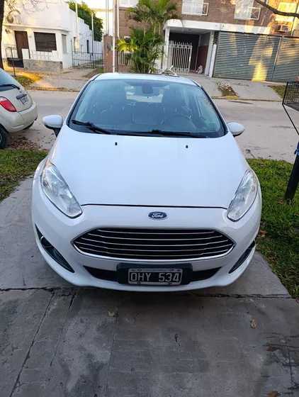 Ford Fiesta Kinetic 1.6 Se Plus Powershift 120cv