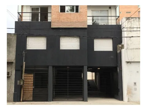 Venta Cochera - Zona Terminal / Medicina