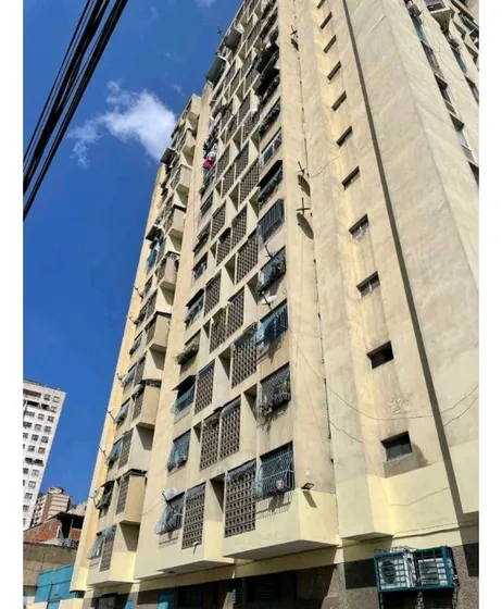 Venta De Apartamento Centro Caracas  60m2 2hab/1b/1p 8341