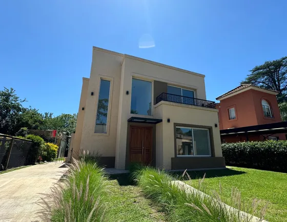 Venta Casa En B° La Morada 