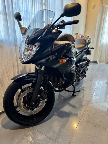 Yamaha Diversión 600 Japón Nueva