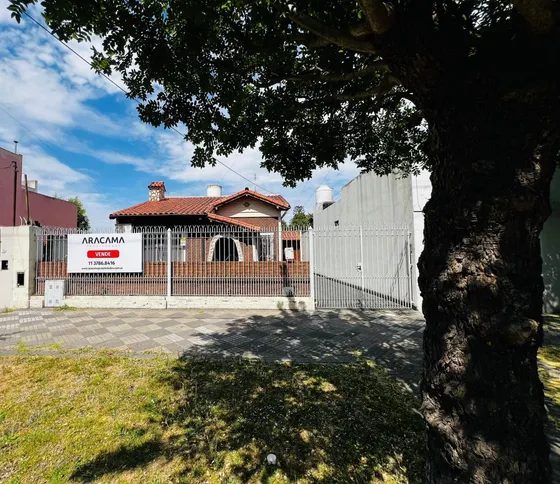 Casa En Venta En Monte Grande