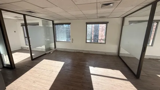 Arriendo De Oficinas En Las Condes Id. 84.725.ofi