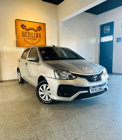 Toyota Etios 1.5 X 6mt My19
