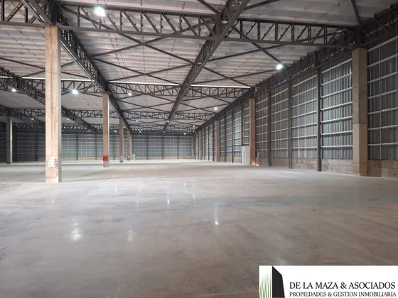 Centro Logistico Alto Nivel