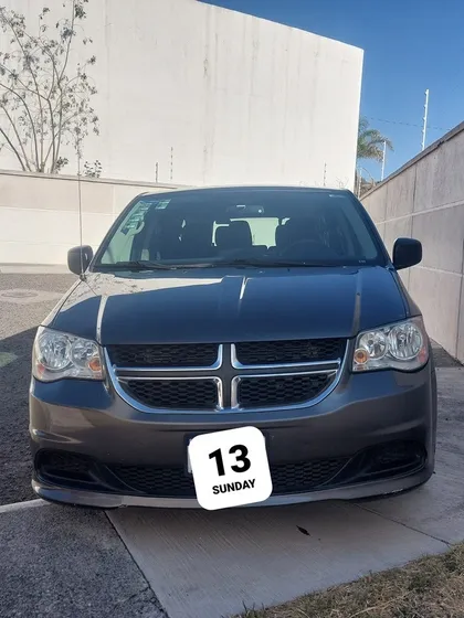 Dodge Grand Caravan 3.7 Se At