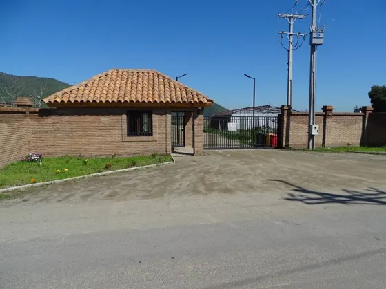  El Roto Chileno, Condominio Chacra Los Nogales