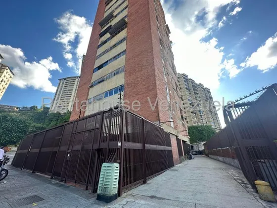 Apartamento En Venta Clnas Bello Monte Mls 25-8750