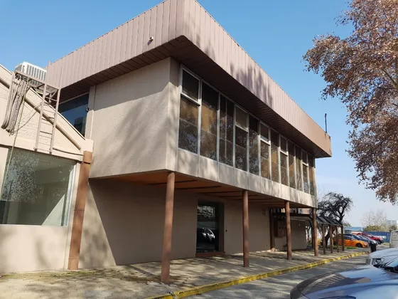Oficinas Dentro De Complejo Empresarial 