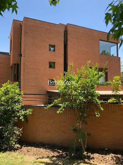 Casa Venta San Carlos Apoquindo Frente Udd Las Condes