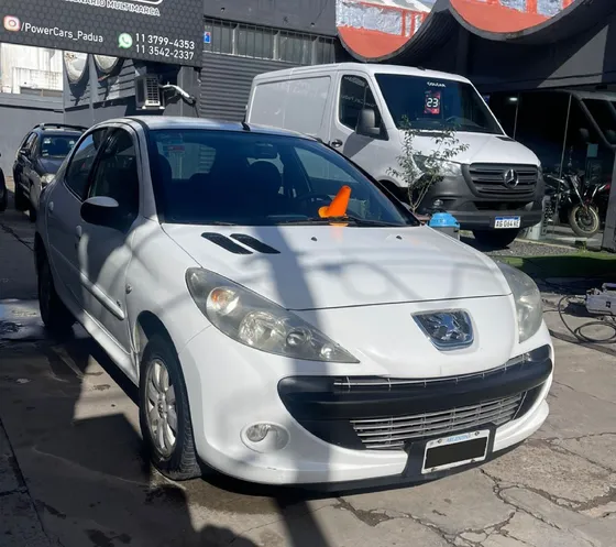 Peugeot 207 1.4 Xt Hdi
