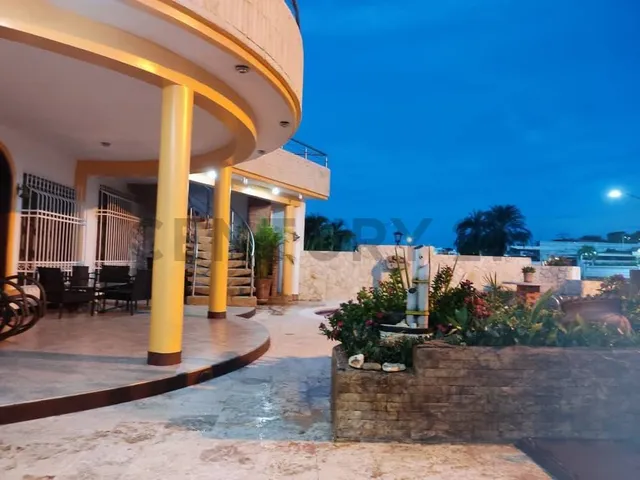 Bella Casa En Villa Alianza