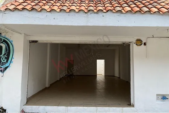 ¡renta De Local Comercial Con Excelente Ubicación En El Centro!
