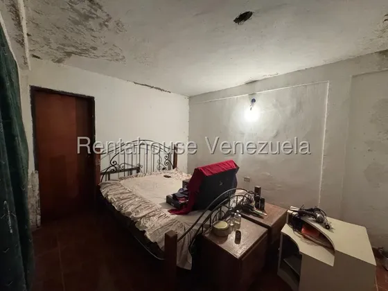 Casa Con 3 Habitaciones, Tanque Subterráneo En Venta En Parroquia Tamaca Barquisimeto,lara Rc
