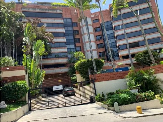 Alquilo Apartamento 300m2 Sebucán 7009