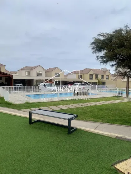 Exclusiva Residencia En Costa Laguna 4d 4b