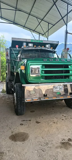 Volqueta Dodge Pública, Modelo 1976 Dt 468, Caja 14210