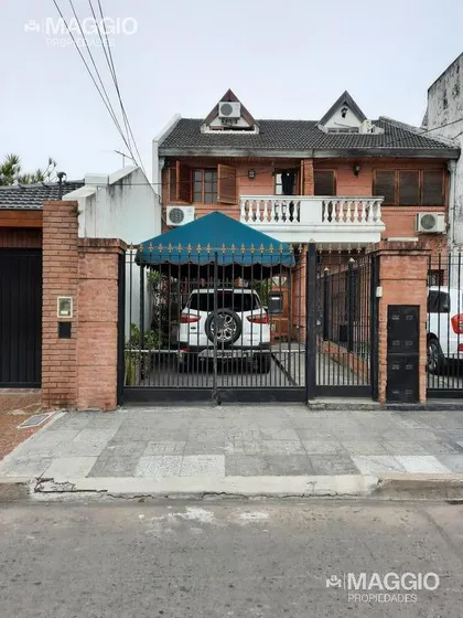 Triplex Venta Ramos Mejia Sur