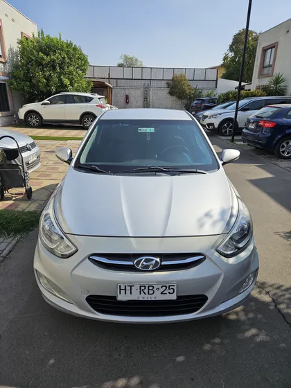 Hyundai Accent Hatchback Rb Gl 1.4