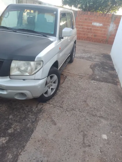 Mitsubishi Pajero Tr4 2.0 Blind. 16v 4x4 Aut. 5p