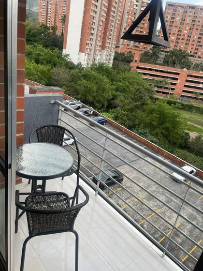 Apartamento En Venta En Belén Loma De Los Bernal. Cod V12557
