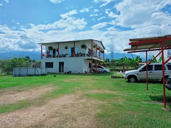 Casa Campestre De 1.000m2 En Venta Santa Elena El Cerrito Valle