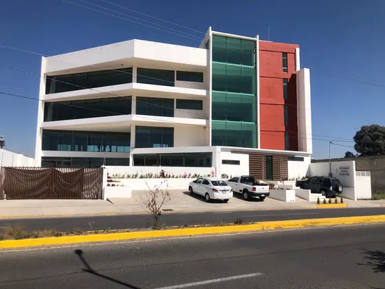 Oficinas En Renta En San Salvador Tizatlalli