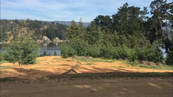 Terreno Con Vista Al Lago En Exclusivo Sector Aquelarre