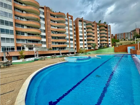 Se Vende Apto 324m2 4h+s/6b/5p Mirador De Los Campitos