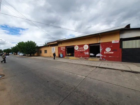 Amplia Propiedad En El Centro De Molina