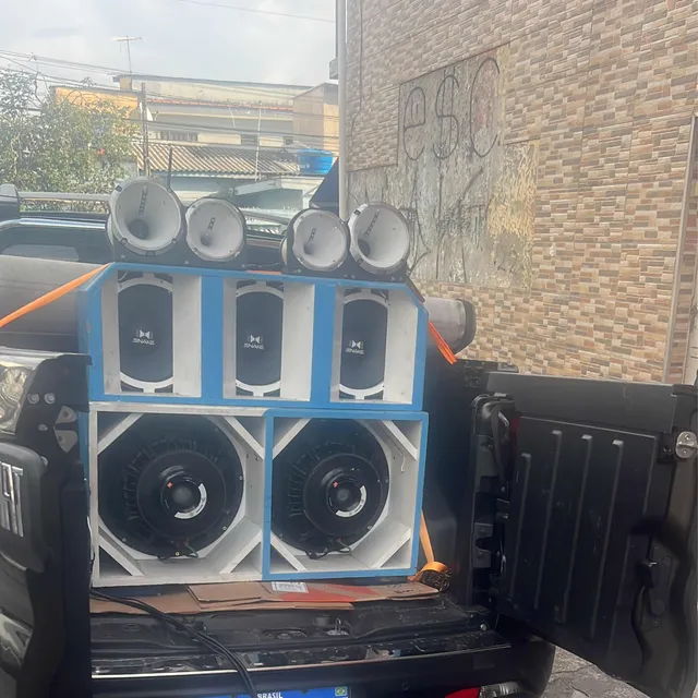 Som Automotivo Semi Novo Tudo Funcionando Em Perfeito Estado