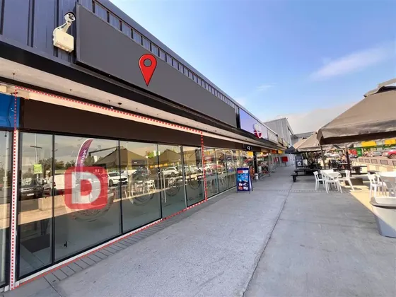 Arriendo Local Comercial En Peñalolén 59,55 M2/53,59 Uf