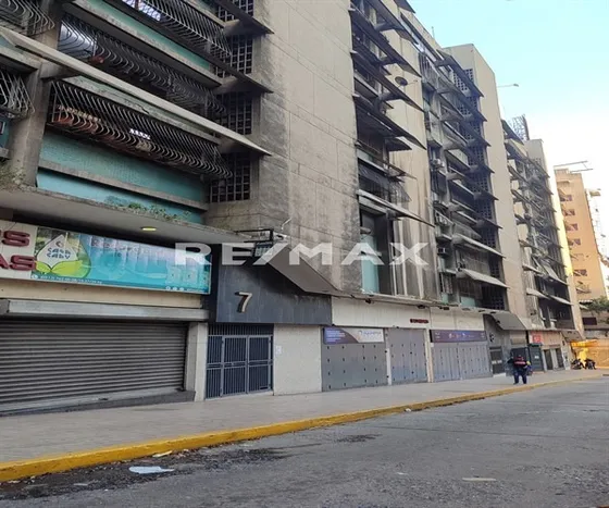 Apartamento En Venta En Bello Monte (el Recreo) 50mts/1h/1b/1pe