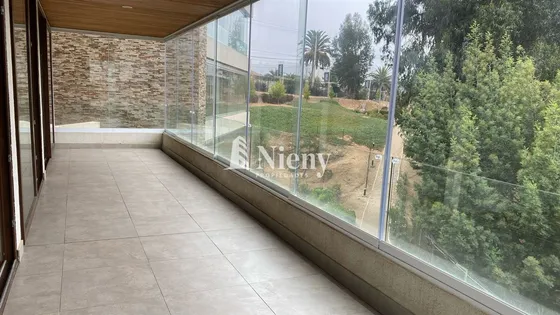Departamento En Arriendo De 2d -2b En Los Almendros, Reñaca