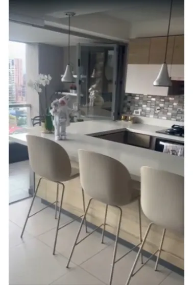Venta De Apartamento Loma De San Julian Poblado