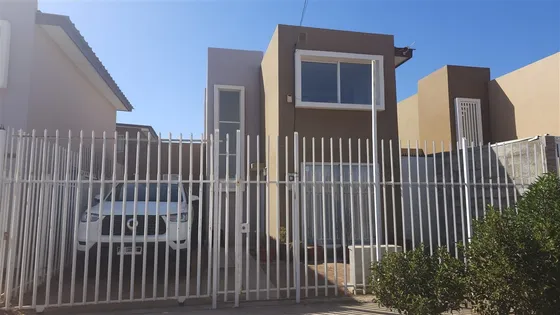 Casa Semiamoblada 3h 2b En Arriendo En Villa San Luis Ovalle