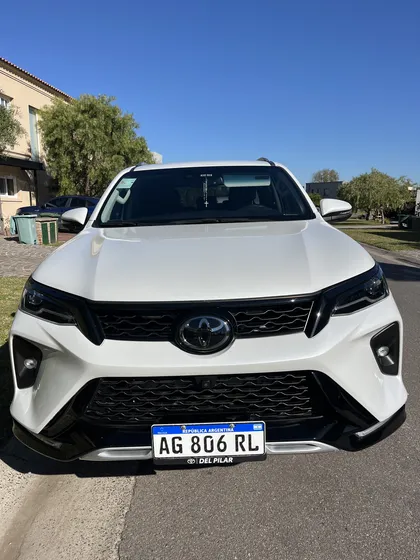 Toyota Sw4 2.8 Srx 204cv 4x4 7as At