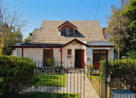 Casa Para Remodelar Con Gran Terreno En Estadio Es...