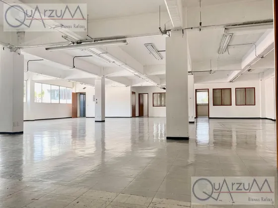 Oficina-bodega De 352 M2 Con 3 Cubiculos En Renta, Tacubaya. Periférico Y Viaducto