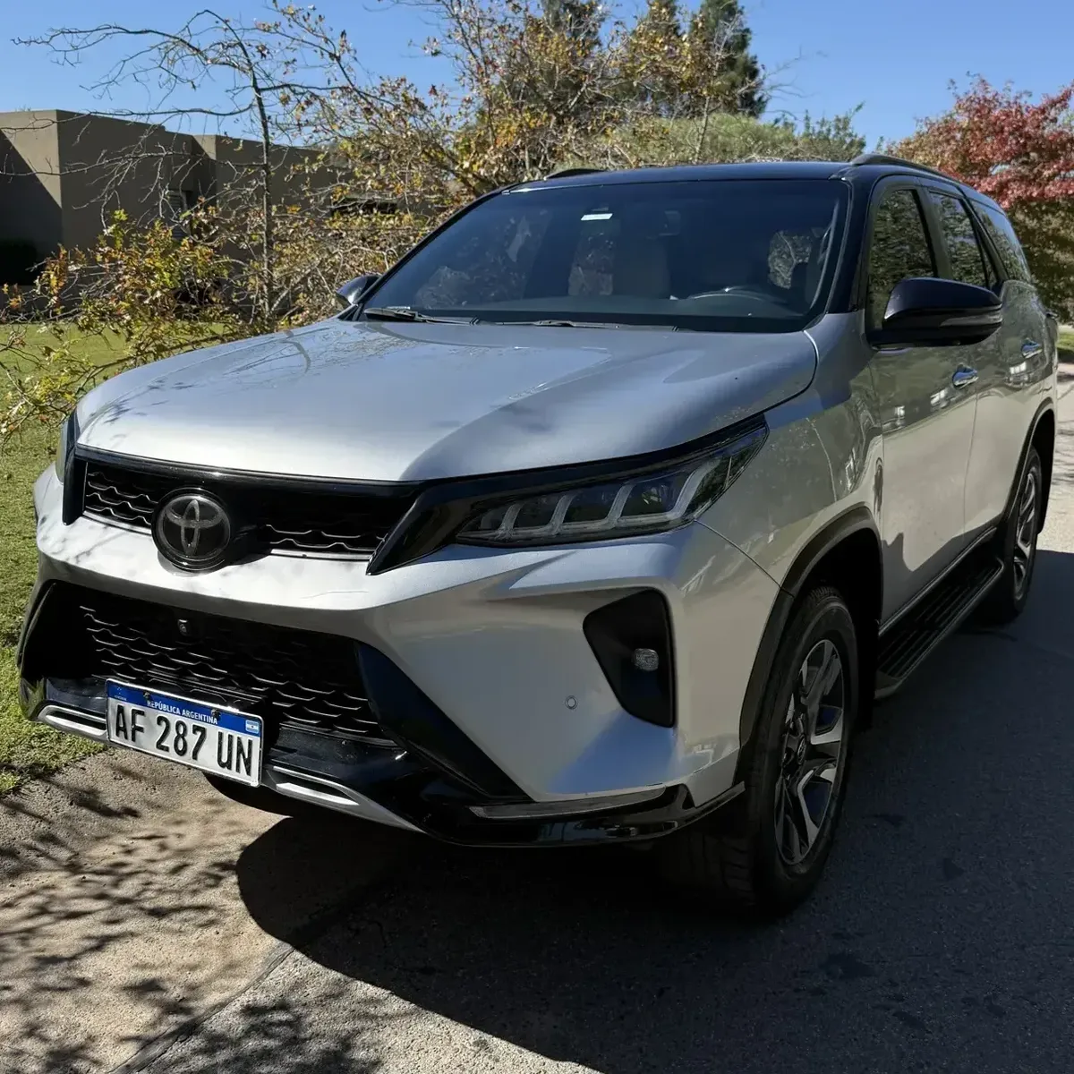 Toyota SW4 2.8 TDI Diamond 4x4 6AT 7 Seats