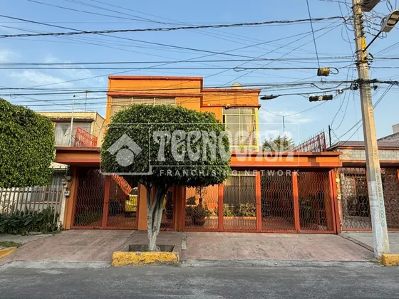  Venta Casas Jacarandas T-df0186-0048 