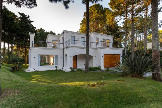 Casa En Venta 5 Ambientes Pinamar Norte