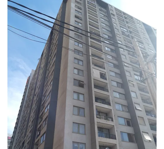 Gran Oportunidad, Arriendo Depto En Céntrico Barrio.
