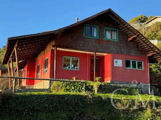 Se Vende Histórica Y Reconocida Hostería En Maicolpue, Costa