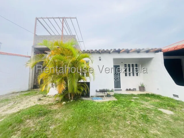 Venta Casa En Cabudare Ubicada En Un Urbanismo Cerrado Con Seguridad Las 24 Horas,urb Piedad Sur  # Contacta Tu Asesora Mehilyn Perez  #