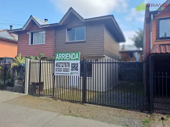 Casa En Arriendo De 2 Dorm. En Temuco