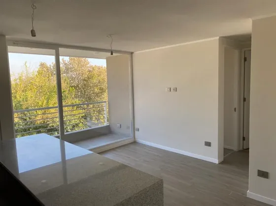 Departamento En Arriendo De 2 Dorm. En La Reina